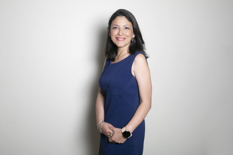 Maricela Pino, Directora de la nueva Escuela de Obstetricia y Puericultura de UDLA: “Queremos ser reconocidos por formar a profesionales respetuosos y de excelencia”