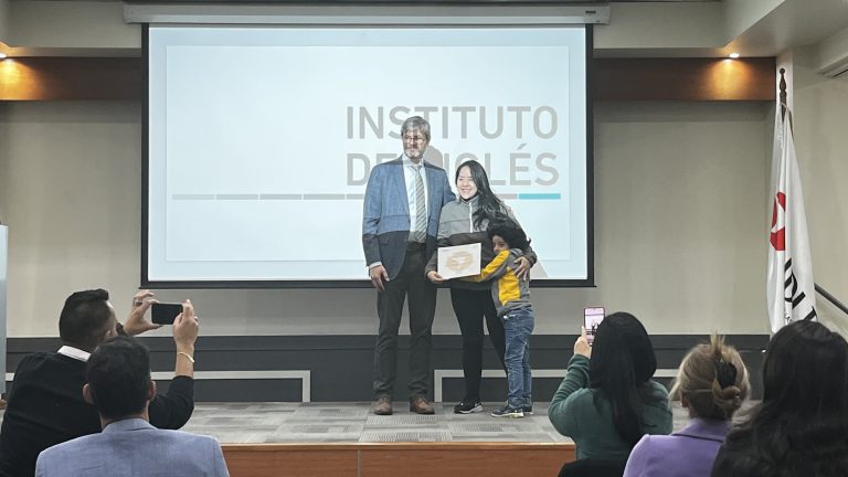 Instituto de Inglés realiza certificación de la tercera versión del “Programa de Inglés para egresados UDLA”