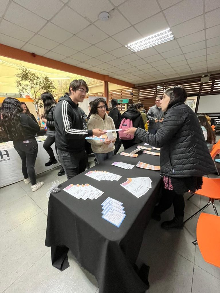 Organismos públicos y privados son parte de “Feria de redes y beneficios sociales” realizado para estudiantes y colaboradores de la Sede Concepción