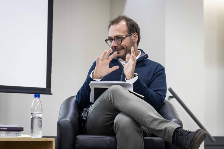 El arquitecto italiano, Camillo Boano, es el segundo invitado de la séptima temporada del ciclo de charlas CIELO FALSO