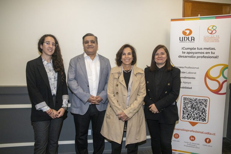 Rectora inaugura centro para la inserción laboral que beneficiará a cien mil personas: «Es un compromiso que asumimos para apoyar a nuestros estudiantes»