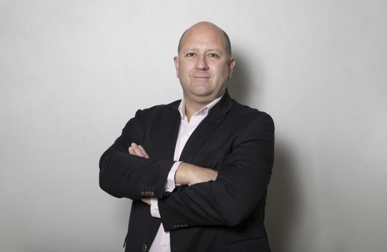 Académico de UDLA participa en las X Jornadas de Estudios Internacionales