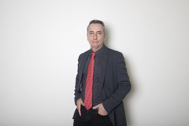 Decano de la Facultad de Salud y Ciencias Sociales entrega su opinión en mesa de trabajo para mejorar el sistema de salud pública de Perú