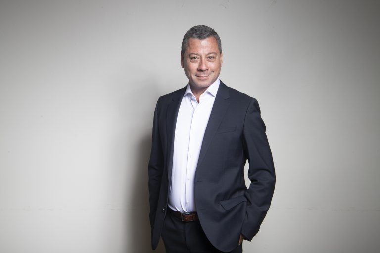 Columna Mauro Lombardi, Decano de la Facultad de Comunicaciones y Artes: Escuchar a todos