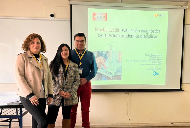 Integrantes del Grupo PSI-LECTES UDLA expone en congreso internacional de la Sociedad Chilena de Lingüística