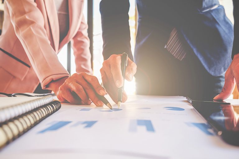 Tres carreras de la Facultad de Ingeniería y Negocios logran certificación por los próximos seis años