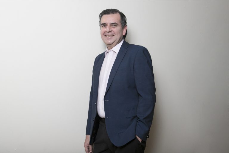 Director de Carrera de Campus Los Castaños es electo como Presidente del Colegio de Trabajadores Sociales Provincial Valparaíso