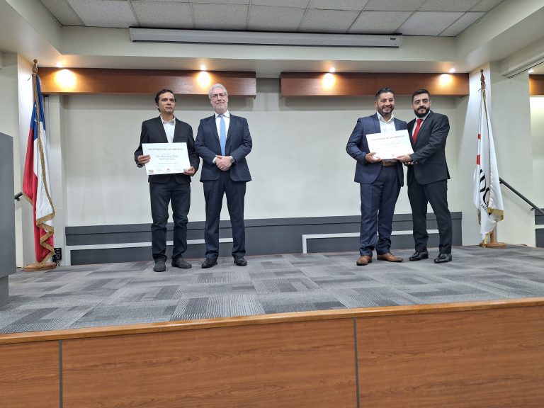 Escuelas de Ingeniería, Auditoría, Negocios e Ingeniería Comercial realizan ceremonia de titulación de carreras online