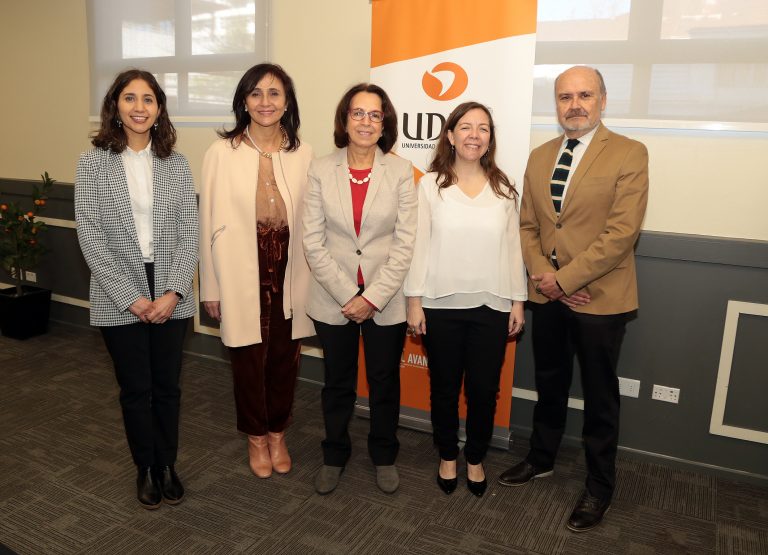 Políticas de género e inclusión en instituciones universitarias se analizan en conversatorio sobre el nuevo modelo de acreditación diseñado por la Comisión Nacional de Acreditación