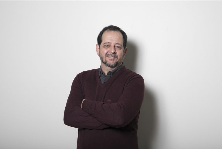 Académico de Trabajo Social UDLA se adjudica beca posdoctoral en programa del Consejo Latinoamericano de Ciencias Sociales