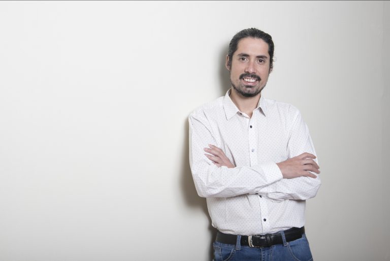 Coordinador del CAPS realiza pasantía de investigación en Buenos Aires gracias a financiamiento de la Subdirección de Relaciones Internacionales UDLA