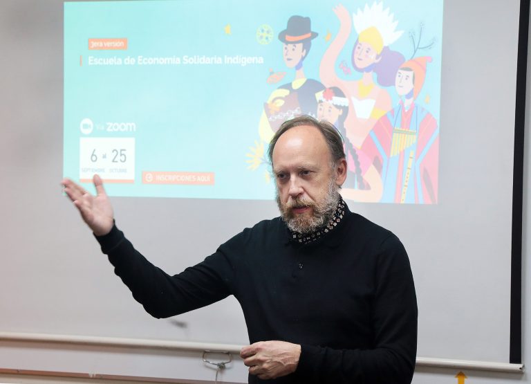 Facultad de Ingeniería y Negocios de UDLA inicia la tercera versión de la Escuela de Economía Solidaria Indígena