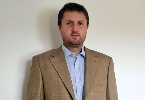 Ciclo de Investigación FINE: académico presenta avance de estudio sobre innovación en las empresas chilenas