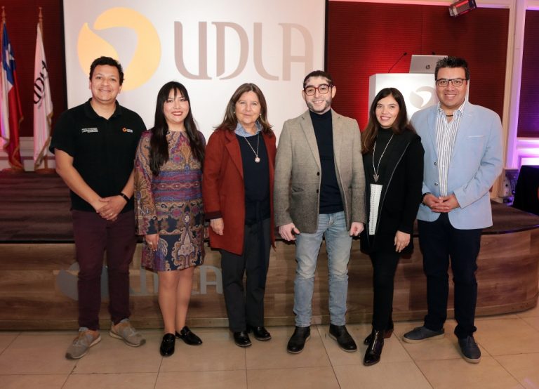 Facultad de Educación realiza seminario de investigación con foco en docencia