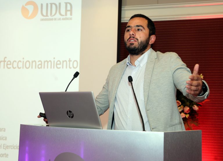 Estudiantes del Campus Santiago Centro participan en seminario de motricidad, en busca de entender el camino del desarrollo físico durante todo el ciclo de la vida