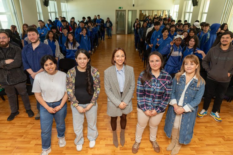 UDLA Sede Viña del Mar alberga tercera jornada de la Semana Regional de la Ciencia a través de Proyecto FIC Región del Saber
