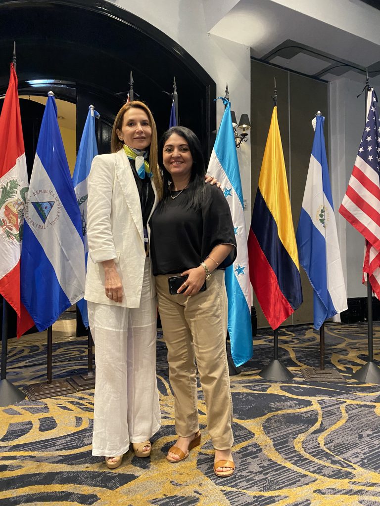 UDLA presente en el 38° Congreso Interamericano de Relaciones Públicas realizado en Honduras