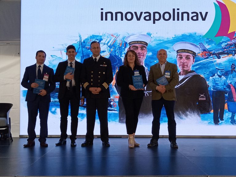Vicerrectora de Sede Viña del Mar UDLA expone sobre Inteligencia Artificial en la educación en la sexta versión del Innovapolinav organizado por la Armada