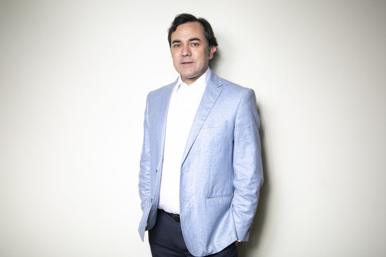 Columna segundo semestre 2023: Gonzalo Islas, Decano de la Facultad de Ingeniería y Negocios