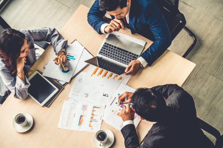 Formación integral, plan de estudios sólidos y relación con Vinculación con el Medio destacan a la carrera de Ingeniería Comercial UDLA