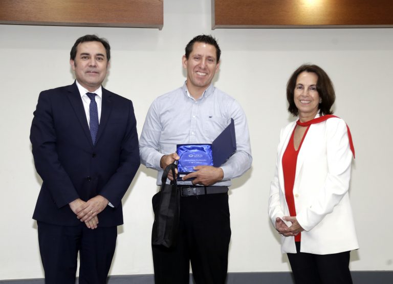 Universidad de Las Américas reconoce a 27 egresados a nivel nacional por su contribución a la sociedad