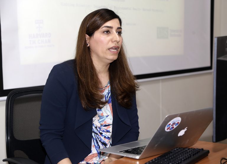 Núcleo en Subjetividades e Igualdad de UDLA realiza taller sobre análisis de series de tiempo interrumpidas para académicos e investigadores nacionales