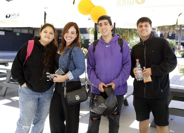 Más de 5 mil estudiantes de primer año asisten a las actividades organizadas por UDLA para la Semana de Inducción 2024