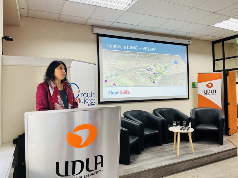 UDLA Sede Concepción promueve la participación femenina en la minería a través de conversatorio orientado a mostrar las oportunidades que ofrece este rubro