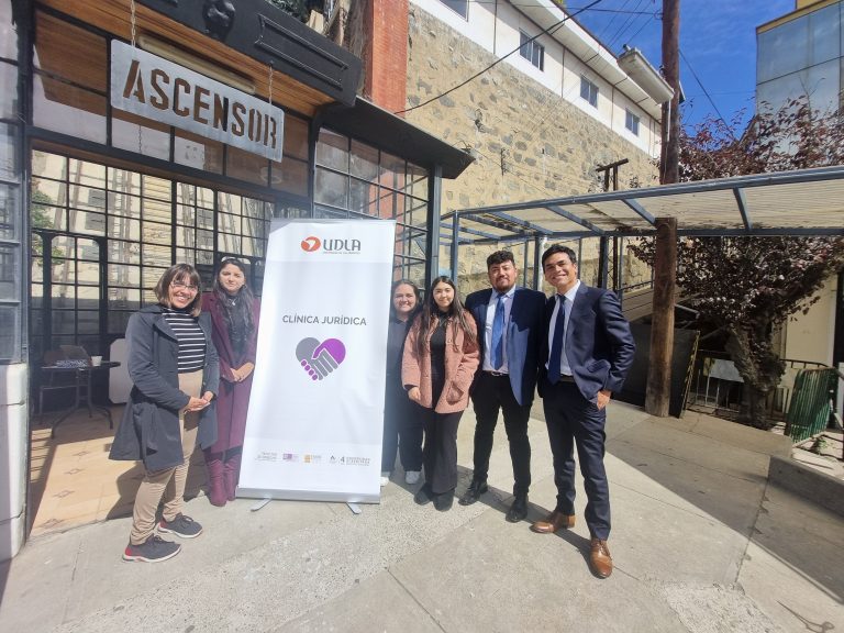 Estudiantes y académicos de la Carrera de Derecho entregan orientación jurídica a trabajadores del área de la salud y visitan Corte de Apelaciones de Valparaíso