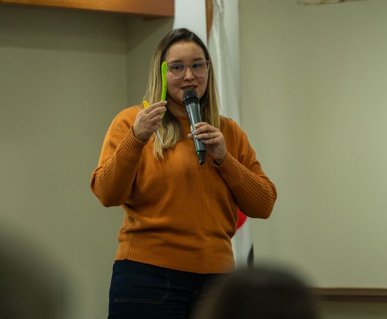 Terapia Ocupacional realiza su primer taller de actualización en selectividad alimentaria para comunidad académica UDLA, padres y cuidadores de niños TEA