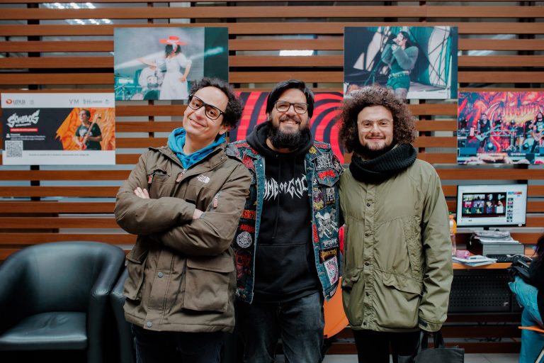 Sede Concepción realiza exposición fotográfica que retrata a bandas y músicos locales en el Mes del Patrimonio UDLA