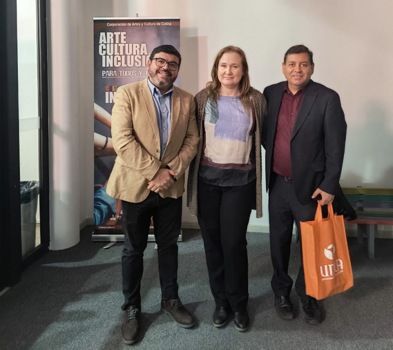 En el marco del convenio entre UDLA y el municipio de Colina, estudiantes de Administración Pública se vinculan con dirigentes vecinales y realizan diagnóstico de la comuna