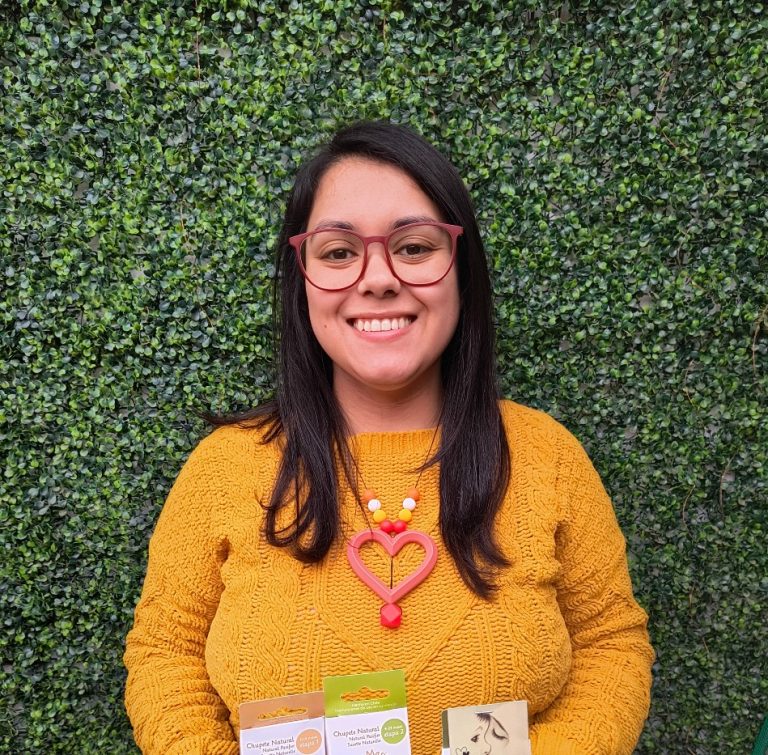 Elizabeth Luarte, egresada destacada de Educación Parvularia y emprendedora: “Quizás no puedo cambiar el mundo entero, pero sí puedo cambiar la realidad de algunos niños que son los que van a estar a mi cargo”