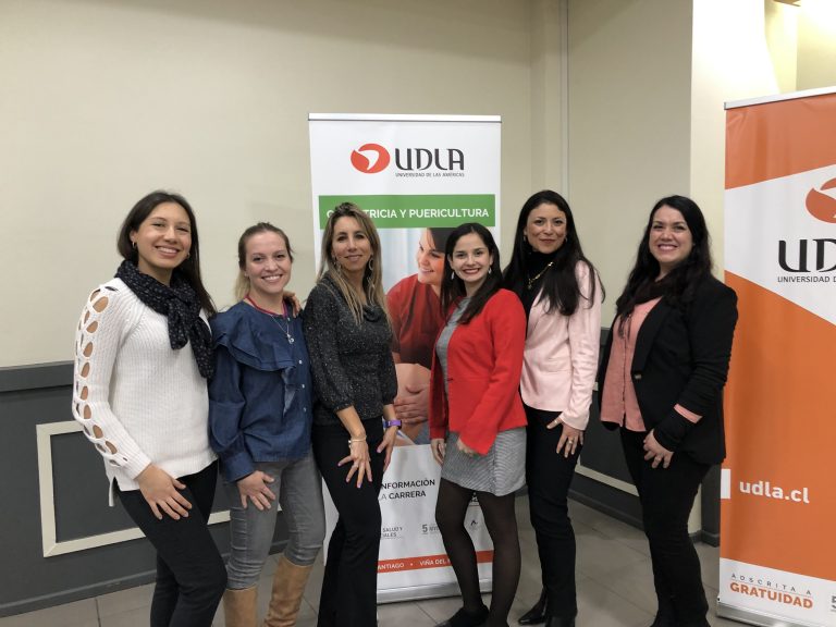 Escuela de Obstetricia y Puericultura realiza conversatorio que promueve el parto humanizado