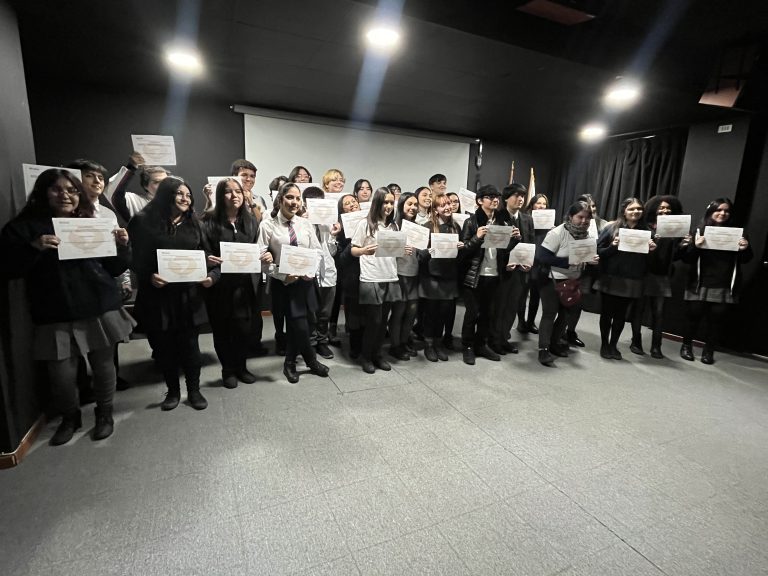 Instituto de Inglés culmina programa de enseñanza del idioma inglés para colegios de Santiago, Los Andes y Valparaíso