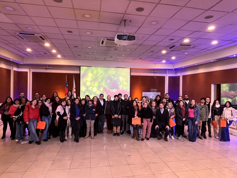 Escuela de Psicología realiza charla sobre estrategias y acciones para fomentar el bienestar en empresas y organizaciones