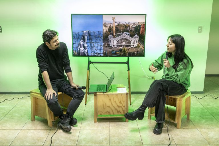 Arquitecto a cargo de la réplica de la Estación Pirque en la Plaza Baquedano, fue el protagonista de un nuevo capítulo del Ciclo de Conversaciones MOMENTO