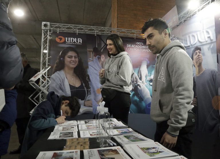 Universidad de Las Américas participa en séptima versión de Protagonistas 2030 de El Mercurio