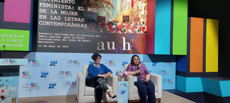 Académica UDLA destaca como única expositora chilena en Feria Internacional del Libro en Marruecos