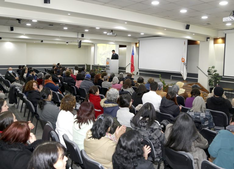 Campus Providencia culmina nueva edición de Escuela Integral de Personas Mayores y Cuidadores