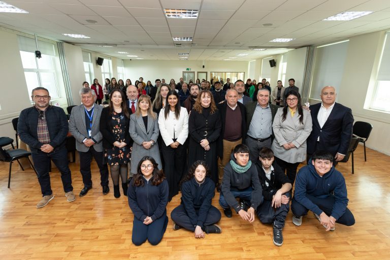Proyecto financiado por el Gobierno Regional de Valparaíso, liderado por UDLA Sede Viña del Mar, finaliza con la formación científica de más de 500 estudiantes de Petorca
