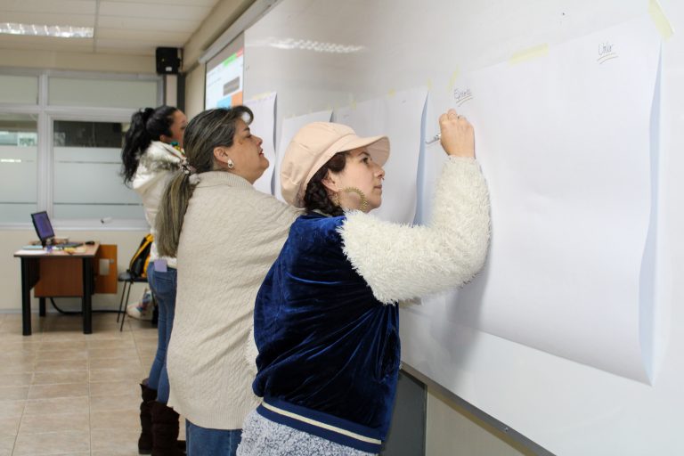 Campus La Florida certifica a participantes de talleres de fondos concursables