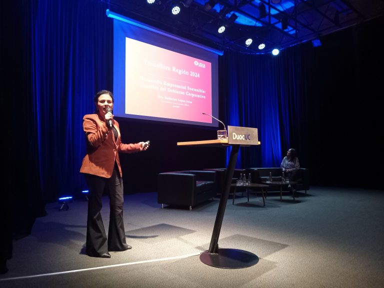 Académica investigadora de Sede Viña del Mar expone sobre desarrollo empresarial sostenible y gobierno corporativo en Transfiere Región de Valparaíso 2024