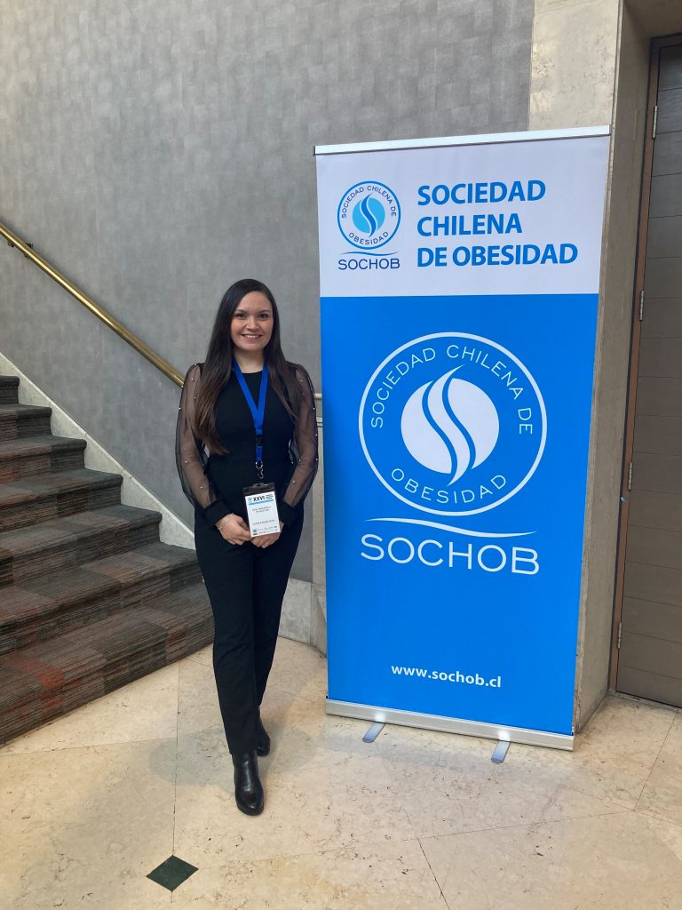 Académica Investigadora de la Escuela de Nutrición y Dietética expone sobre Terapia Génica en Congreso Chileno de Obesidad