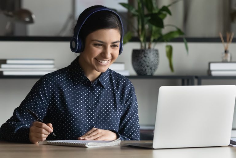 Facultad de Ingeniería y Negocios da la bienvenida al segundo semestre con sus académicos