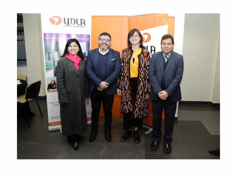 Escuela de Administración Pública realiza coloquio sobre desafíos y oportunidades en la gestión pública en Latinoamérica