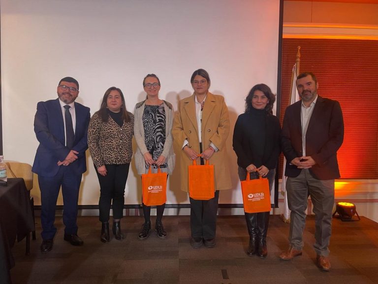 Escuela de Administración Pública organiza seminario internacional y conversatorio sobre gestión y políticas públicas en Latinoamérica