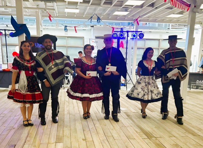 Día de la Chilenidad en Campus Los Castaños: más de 500 estudiantes celebran Fiestas Patrias