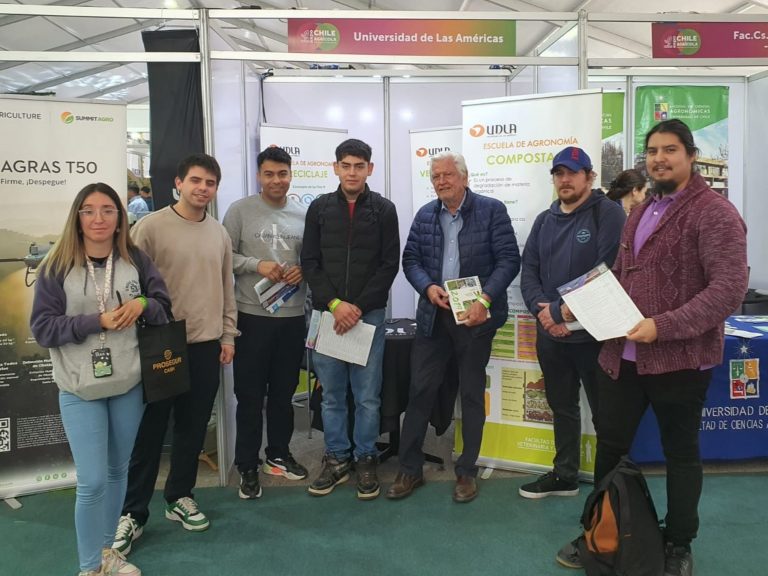 Facultad de Medicina Veterinaria y Agronomía nuevamente representa a UDLA en Expo Chile Agrícola 2024
