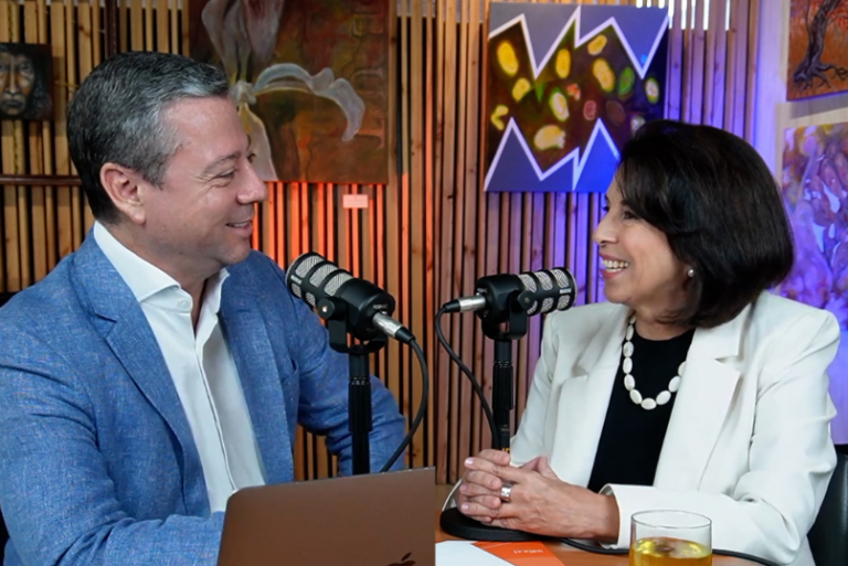 Rectora Pilar Romaguera participa en “Diálogos Ciudadanos”, el Video Podcast de la Facultad de Comunicaciones y Artes y el Observatorio de Nueva Ciudadanía